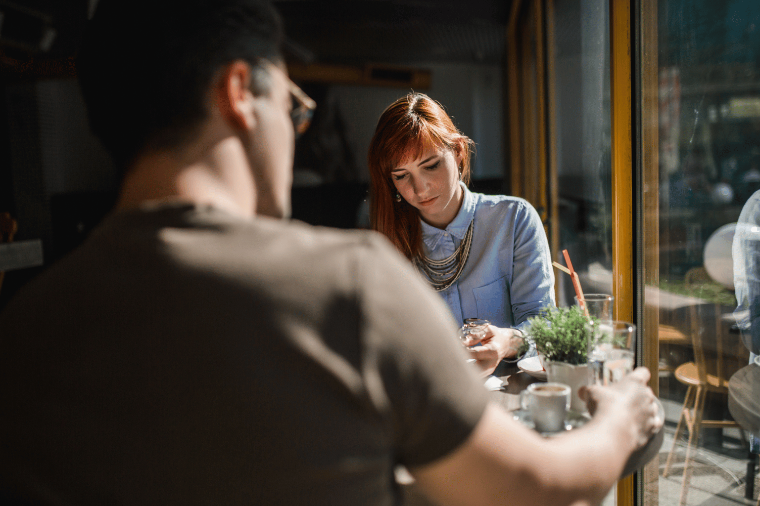 6 GREŠAKA KOJE SVAKI MUŠKARAC PRAVI NA PRVOM SASTANKU